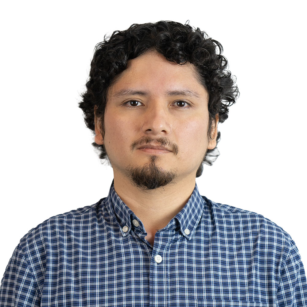 Roger Román De la Cruz